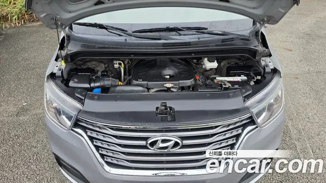 Hyundai Starex 2018 thumb 6
