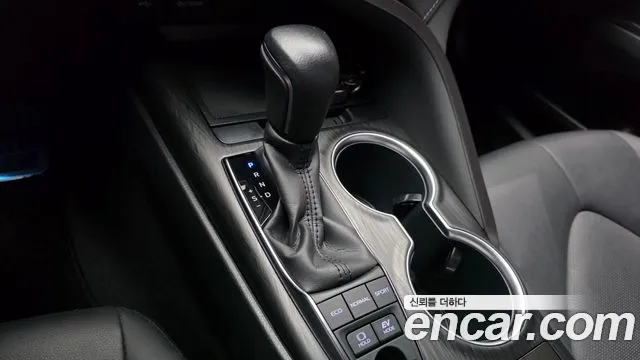 Toyota Camry 2022 thumb 9