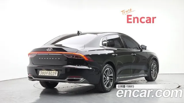 Hyundai Grandeur 2020 thumb 2