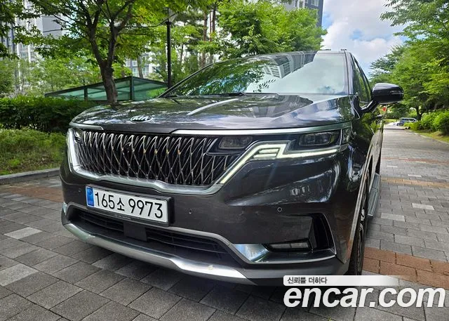 Kia Carnival 2020 thumb 3