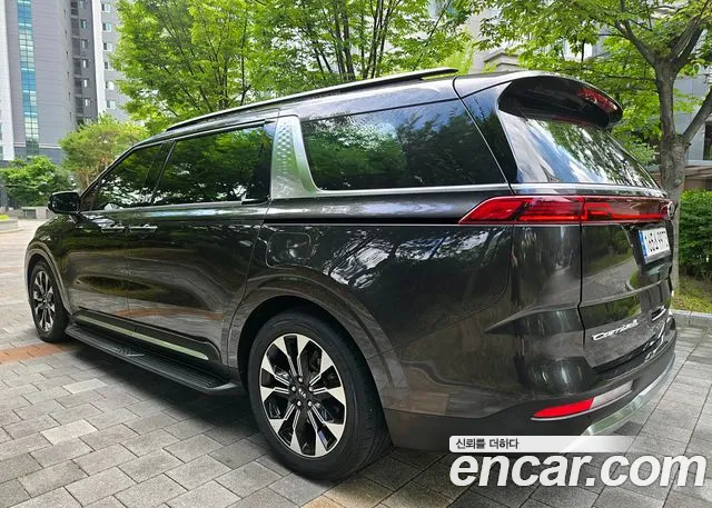 Kia Carnival 2020 thumb 5