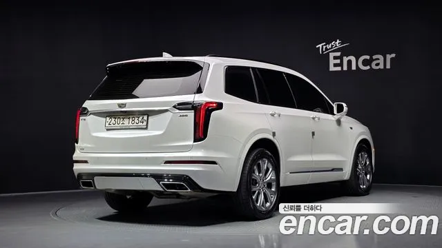 Cadillac XT6 2020 thumb 2
