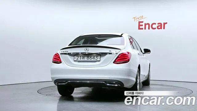 Mercedes-Benz C-Класс 2018 thumb 3