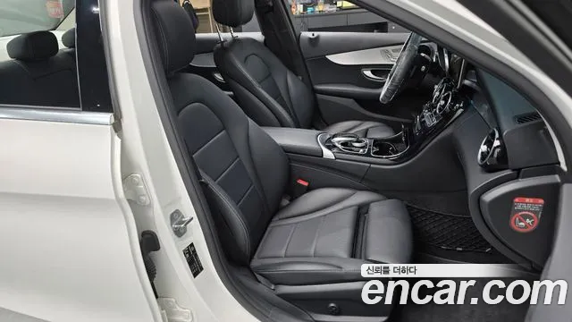Mercedes-Benz C-Класс 2018 thumb 11