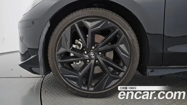 Hyundai IONIQ 6 2024 thumb 4
