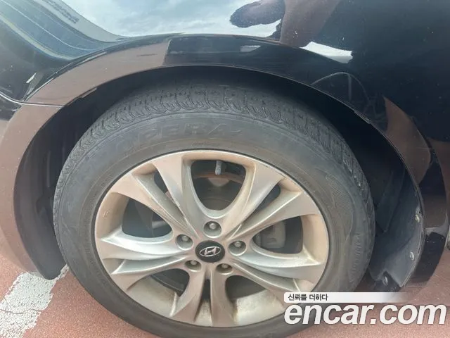 Hyundai Sonata 2011 thumb 9