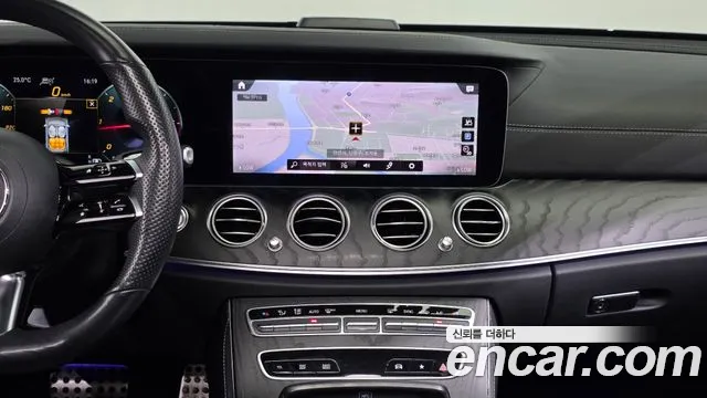 Mercedes-Benz E-Класс 2021 thumb 12