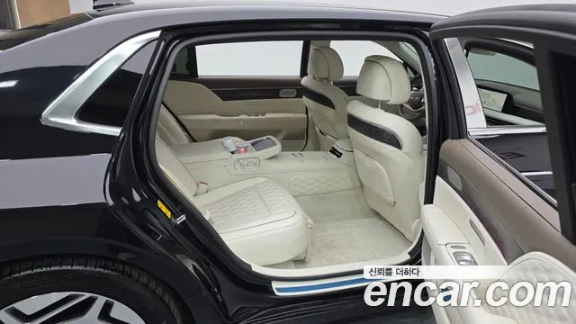Genesis G90 2023 thumb 11