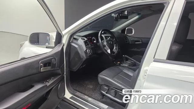KG_Mobility_Ssangyong KORANDO 2016 thumb 10
