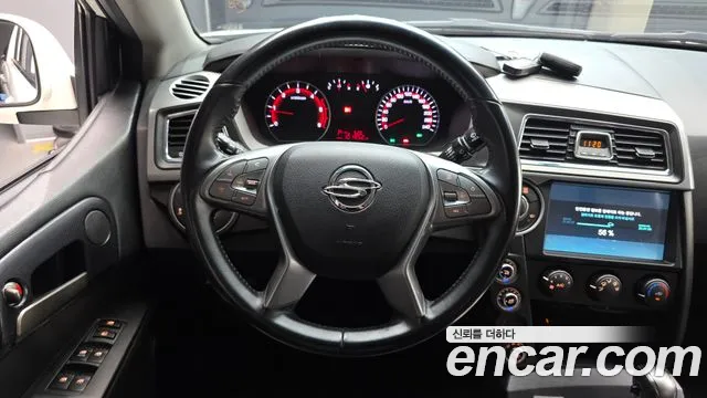 KG_Mobility_Ssangyong KORANDO 2016 thumb 12