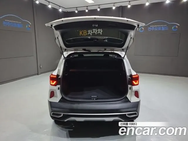 Kia Seltos 2020 thumb 8