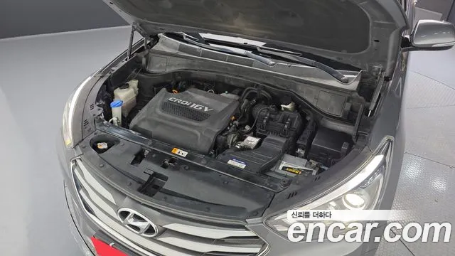 Hyundai Santa Fe 2016 thumb 6