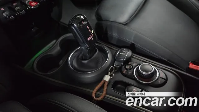 Mini Countryman 2022 thumb 9