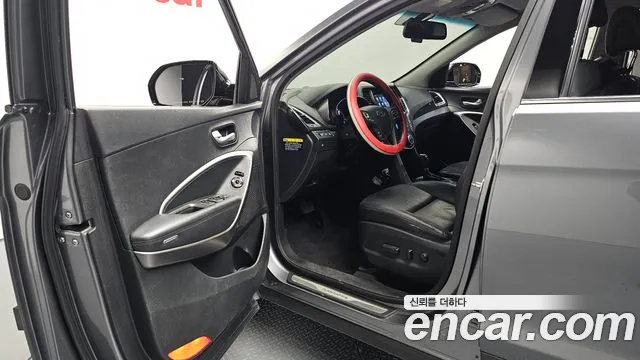 Hyundai Santa Fe 2015 thumb 10