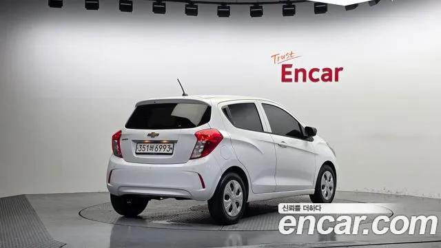 Chevrolet Spark 2019 thumb 2