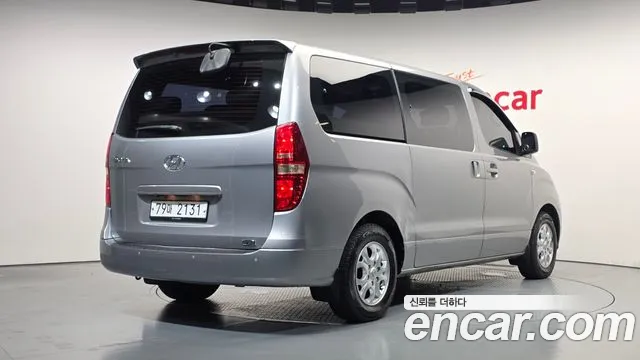 Hyundai Starex 2012 thumb 2
