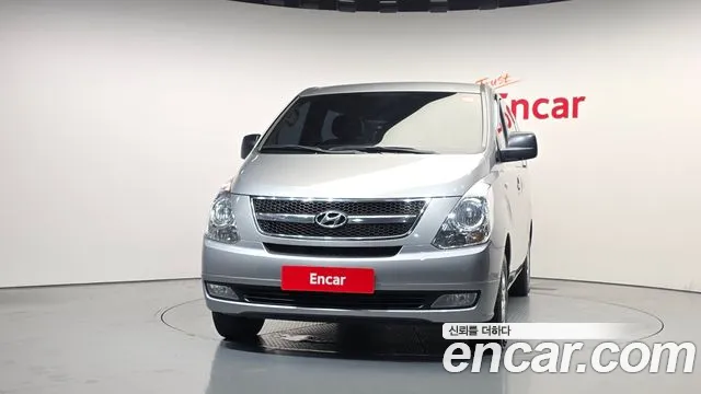 Hyundai Starex 2012 thumb 3