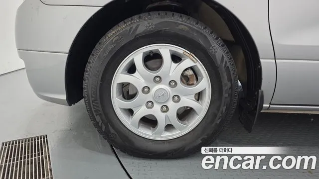Hyundai Starex 2012 thumb 5
