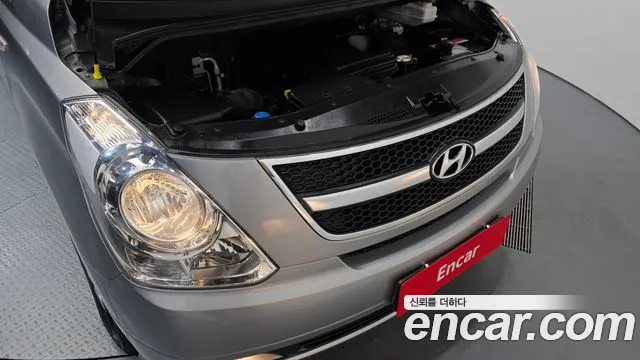 Hyundai Starex 2012 thumb 6
