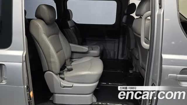 Hyundai Starex 2012 thumb 12