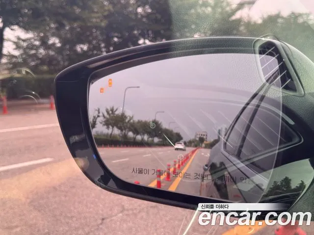 Hyundai Grandeur 2015 thumb 11