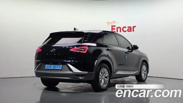 Hyundai Nexo 2023 thumb 2