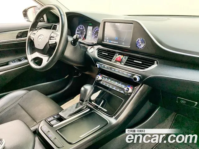 Hyundai Grandeur 2018 thumb 10
