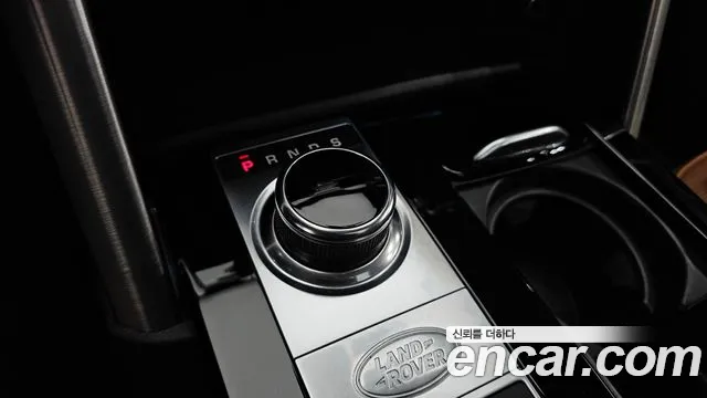 Land Rover Discovery 2020 thumb 9