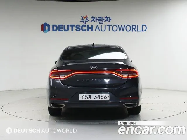 Hyundai Grandeur 2017 thumb 3