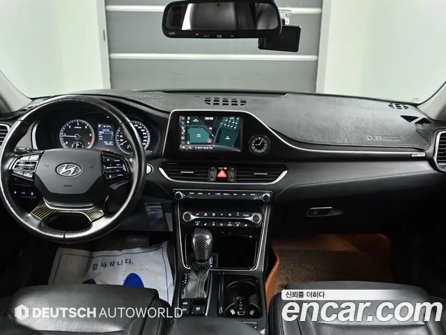 Hyundai Grandeur 2017 thumb 6