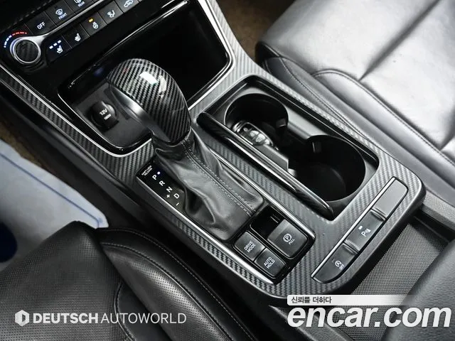 Hyundai Grandeur 2017 thumb 8