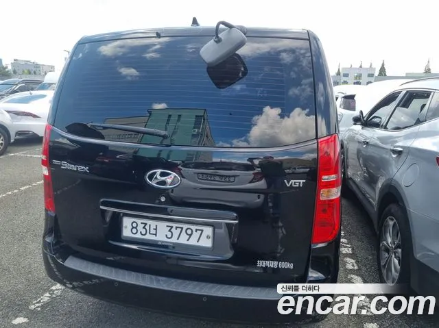 Hyundai Staria 2020 thumb 4