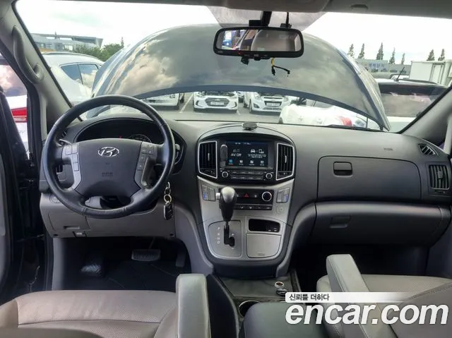 Hyundai Staria 2020 thumb 7