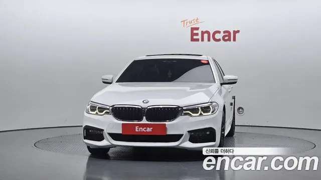 BMW 5 серии 2017 thumb 3
