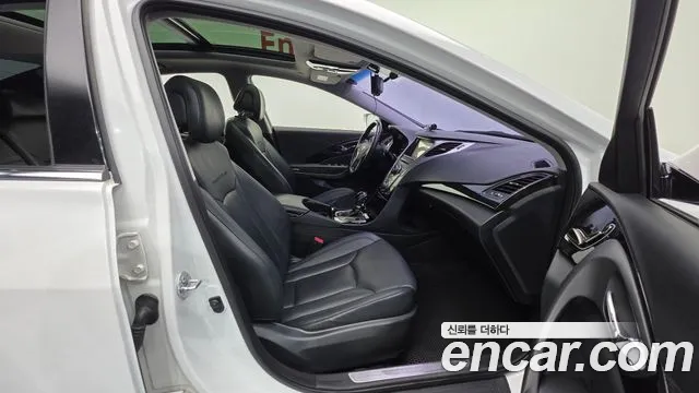 Hyundai Grandeur 2012 thumb 10