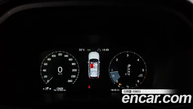 Volvo XC60 2018 thumb 8