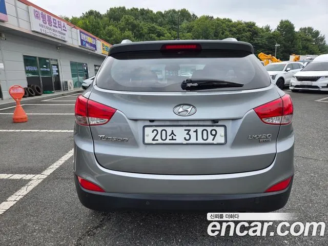 Hyundai Tucson 2010 thumb 4