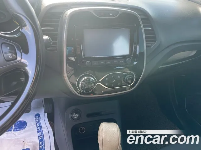 Renault Captur 2015 thumb 5