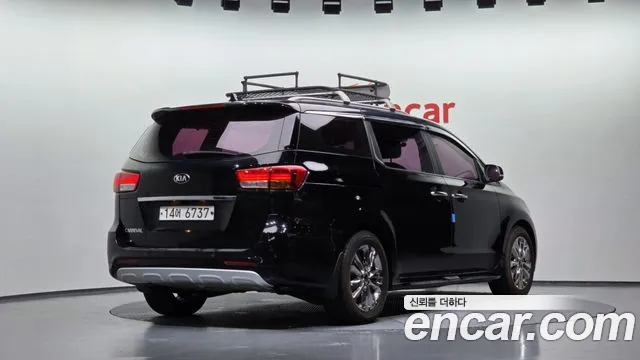 Kia Carnival 2014 thumb 2