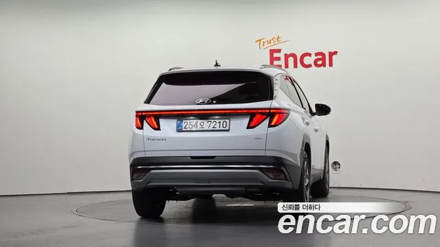 Hyundai Tucson 2025 thumb 4