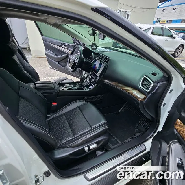 Nissan Maxima 2018 thumb 12