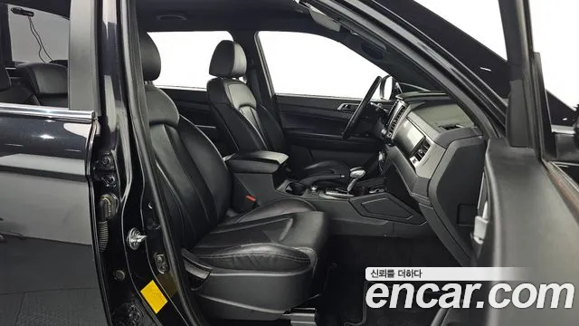 KG_Mobility_Ssangyong Rexton 2021 thumb 9