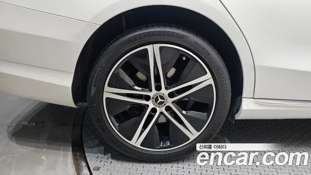 Mercedes-Benz C-Класс 2020 thumb 5