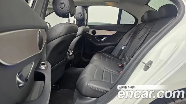 Mercedes-Benz C-Класс 2020 thumb 12