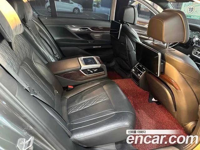 BMW 7 серии 2016 thumb 8