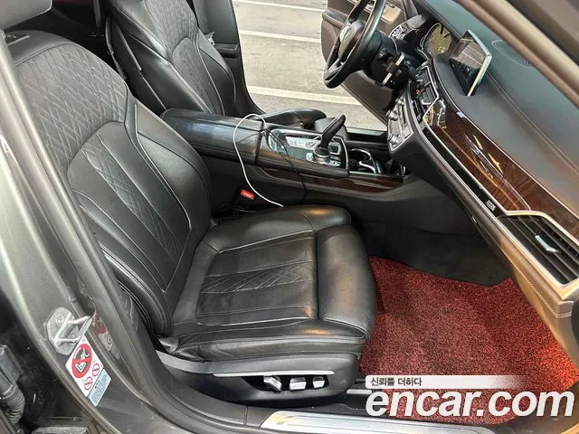 BMW 7 серии 2016 thumb 9