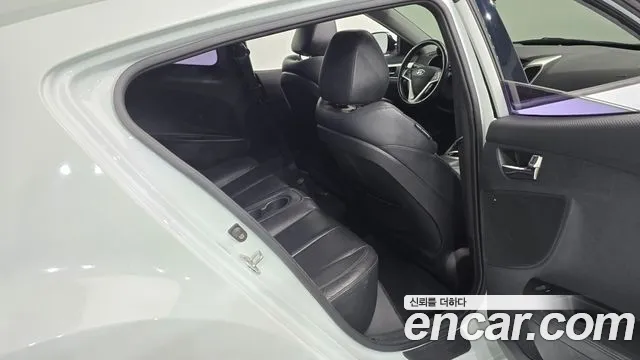 Hyundai Veloster 2011 thumb 10