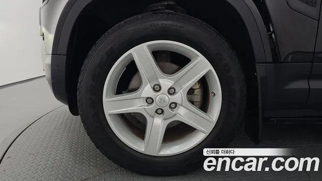 Land Rover Defender 2020 thumb 4