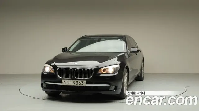 BMW 7 серии 2010 thumb 4