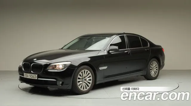 BMW 7 серии 2010 thumb 11